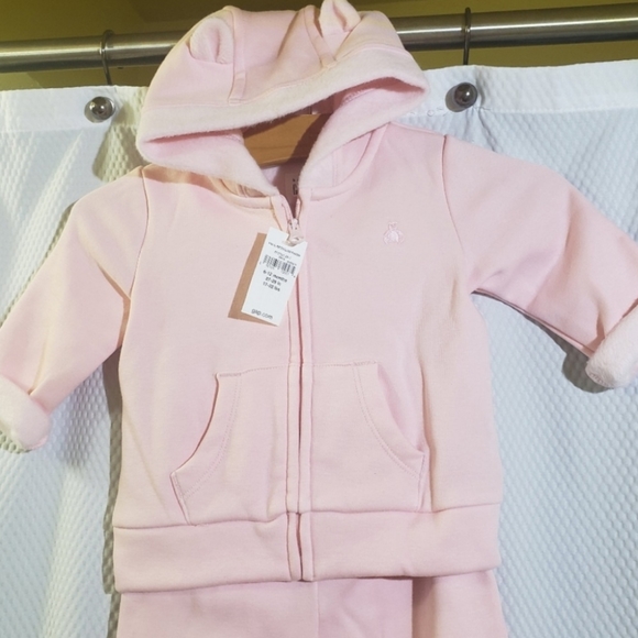 🆕️ Gap Baby Cozy Brannan Bear Outfit Set in Pink Cameo size 6-12 months - Picture 4 of 8